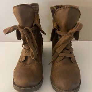 Rock and Candy Plaid Combat Boot Size 6 Brown Chunk Heel Buckle Fold Down